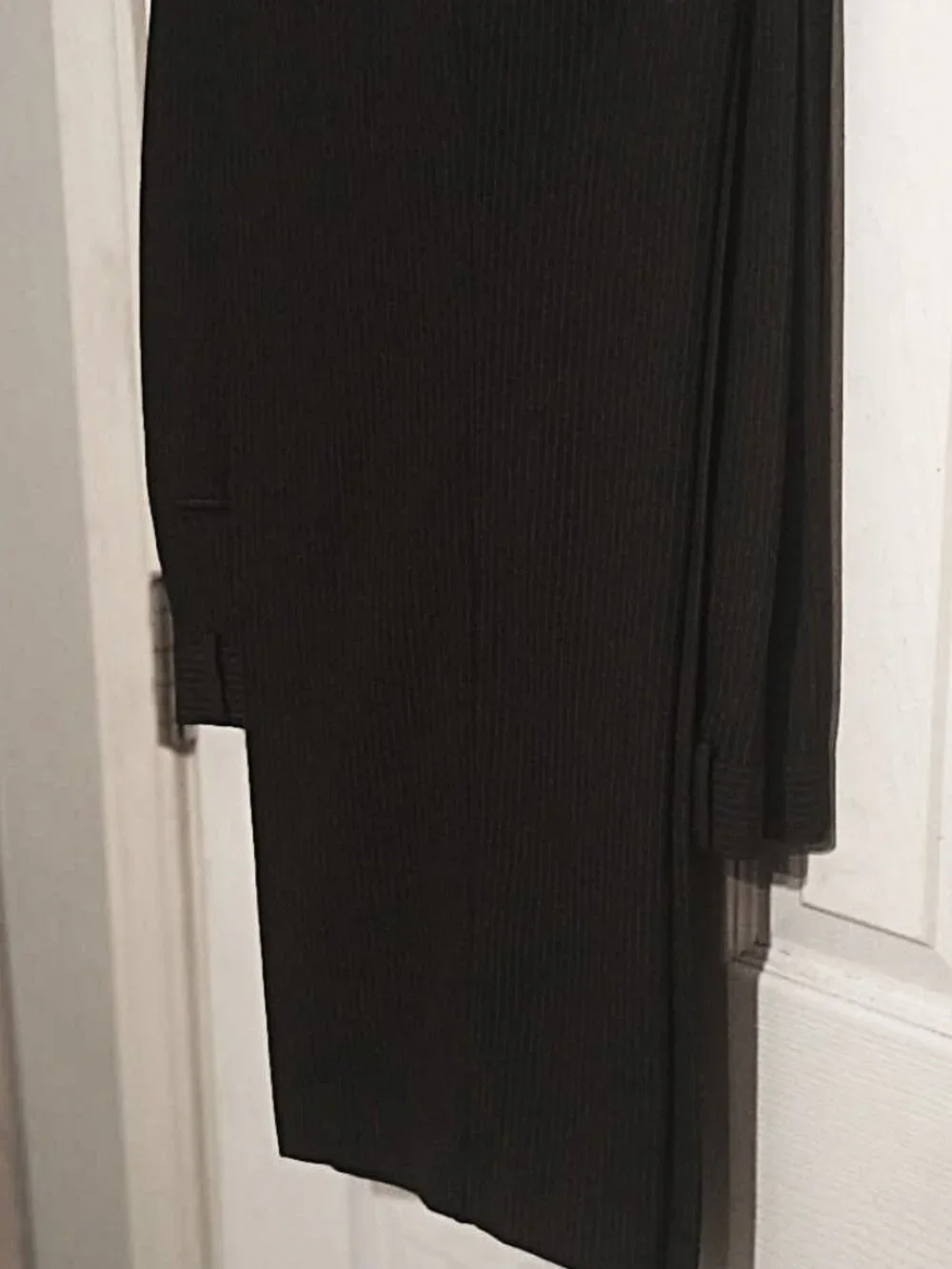 Stafford Men Dark Gray Pinstripe 2 Piece Suit  46R